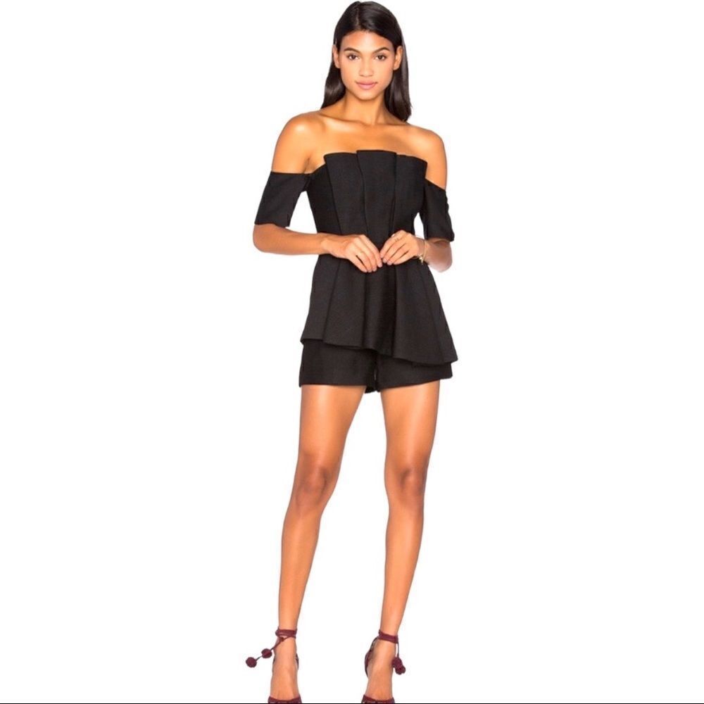 C/MEO Collective 'Need Nobody Romper' off shoulder peplum bnwt - Picture 4 of 12